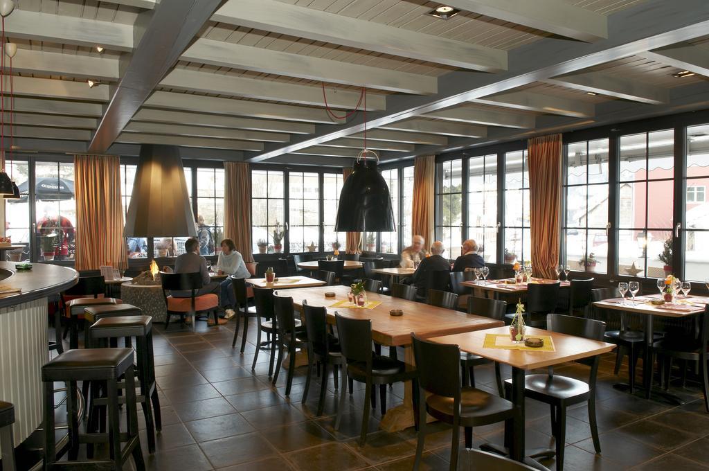 Hotel-Restaurant Sternen Nesslau المظهر الخارجي الصورة